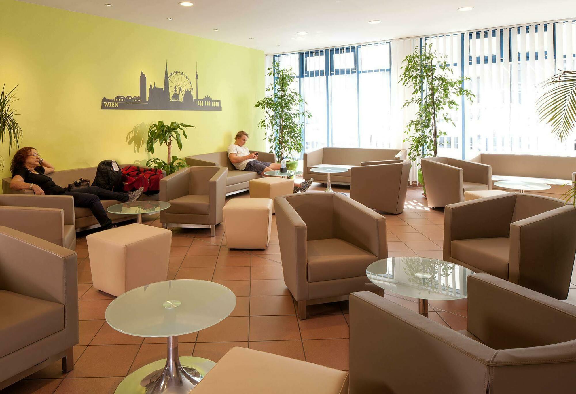 Allyouneed Vienna2 Hotel
